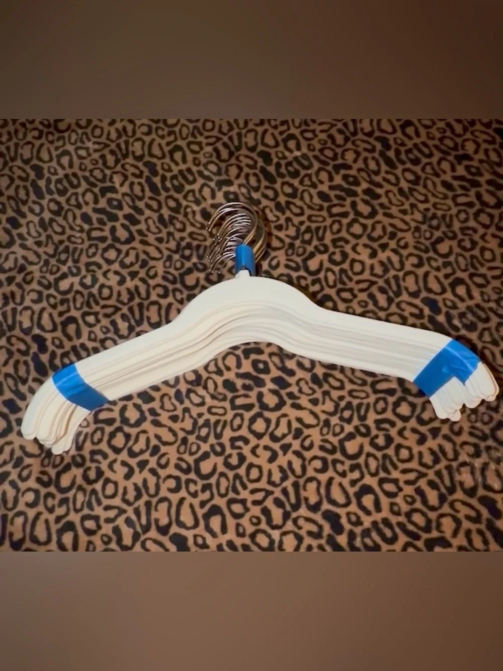 Curved Velvet Clothes Hangers In White - Pack of 20